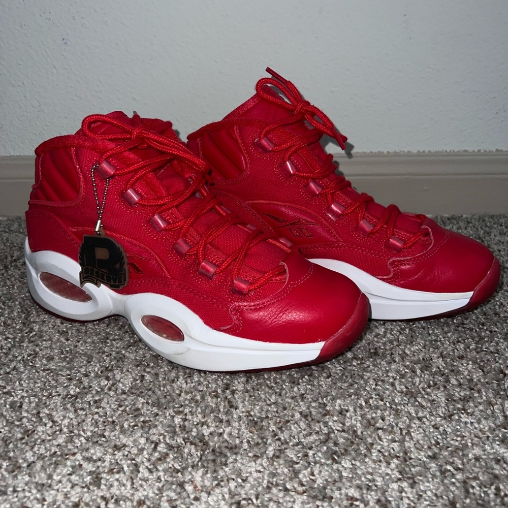 REEBOK QUESTION MID  V47665 RED, WHT, RBK BRASS MEN SIZE 8.5